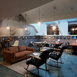 https://inter-hotel-au-chene-vert-plerin.inbrittany.com